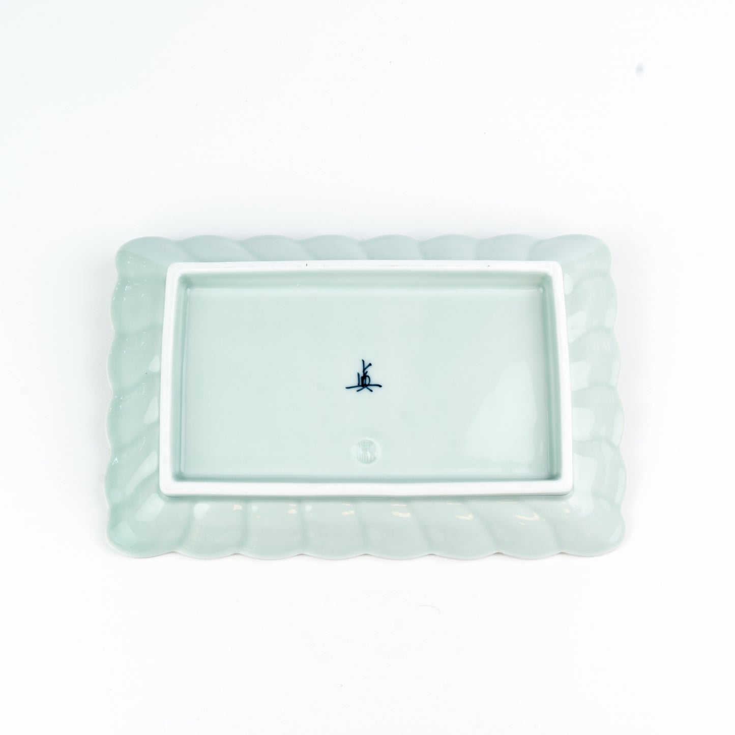 KOIMARI FUJIBANA Yakizara Plate (21.2x13.8cm)