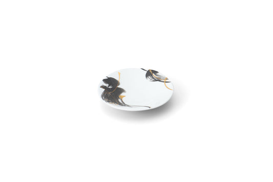 Black brush-eye shaped small dish